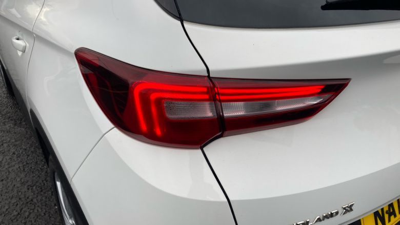 Vauxhall Grandland X 1.2 Turbo Sport Nav 5dr Petrol Hatchback